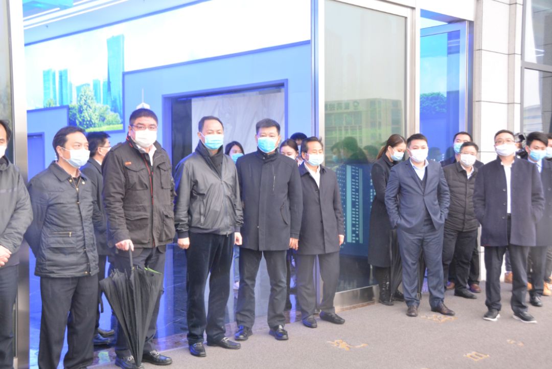 长沙市委副书记、代市长郑建新一行调研熊猫体育官网环境长沙中联产业园
